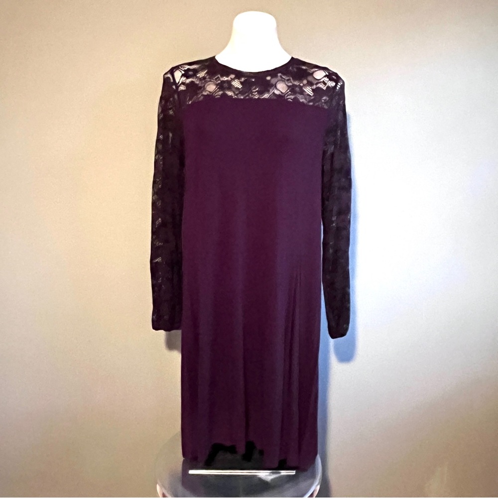 Women’s large dress in eggplant with black and eggplant lace detail